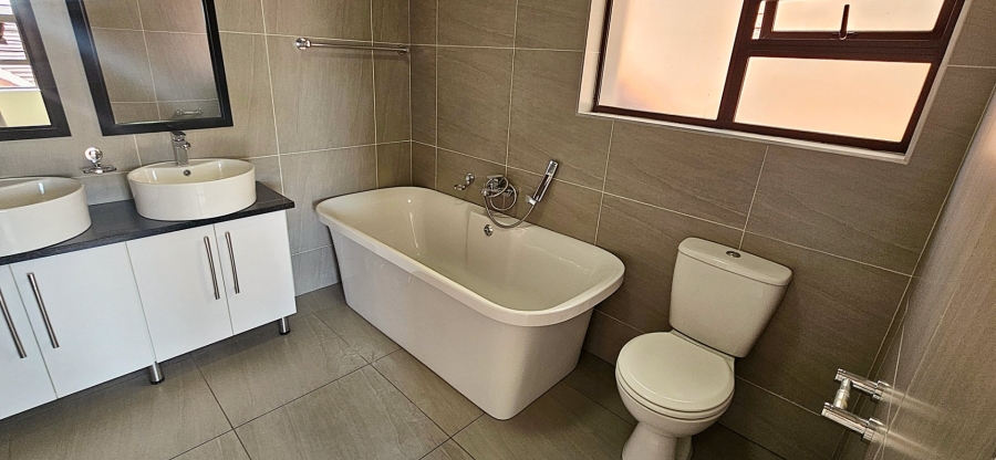 3 Bedroom Property for Sale in Wild Olive Estate Free State
